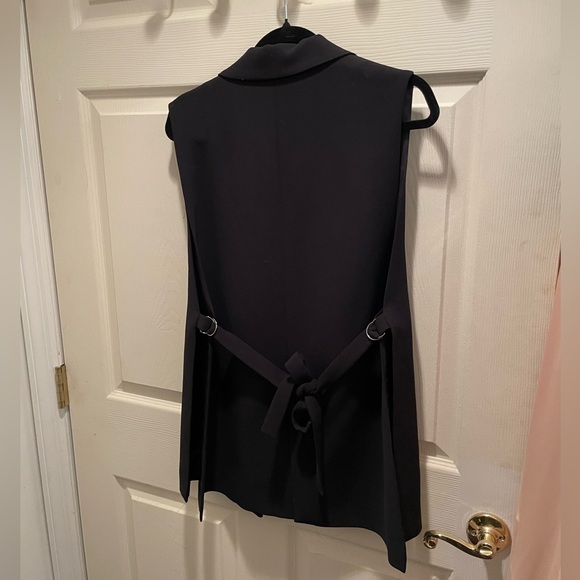 Zara Sleeveless Vest Size Medium - Picture 7 of 7
